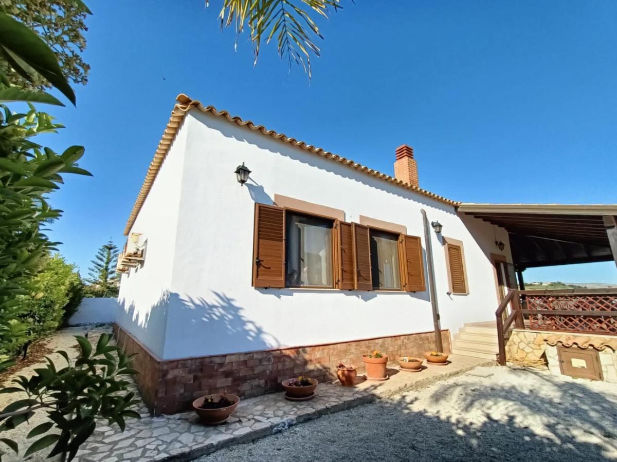 סן לאונה Villamare Iris מראה חיצוני תמונה