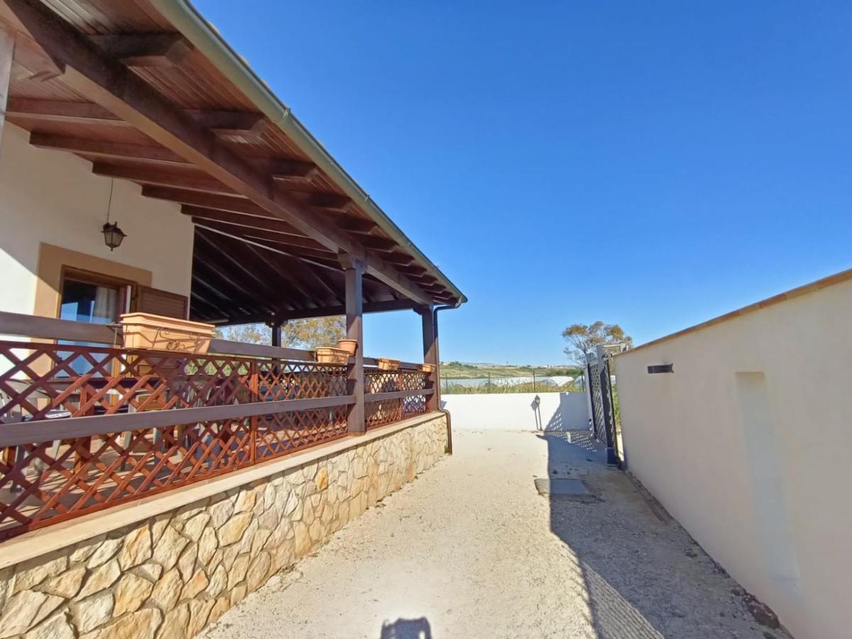סן לאונה Villamare Iris מראה חיצוני תמונה